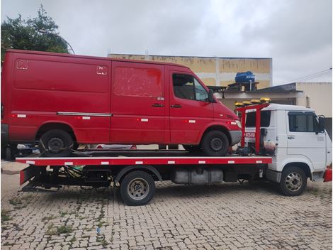 Serviço de guincho na Av Guarapiranga 