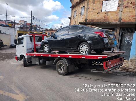 Serviço de guincho na Av Maria Coelho de Aguiar 